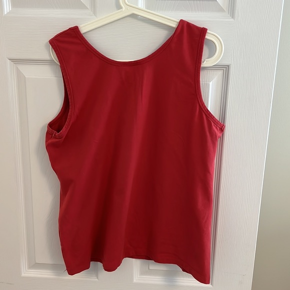 Arvanti Tank Top - Picture 2 of 6